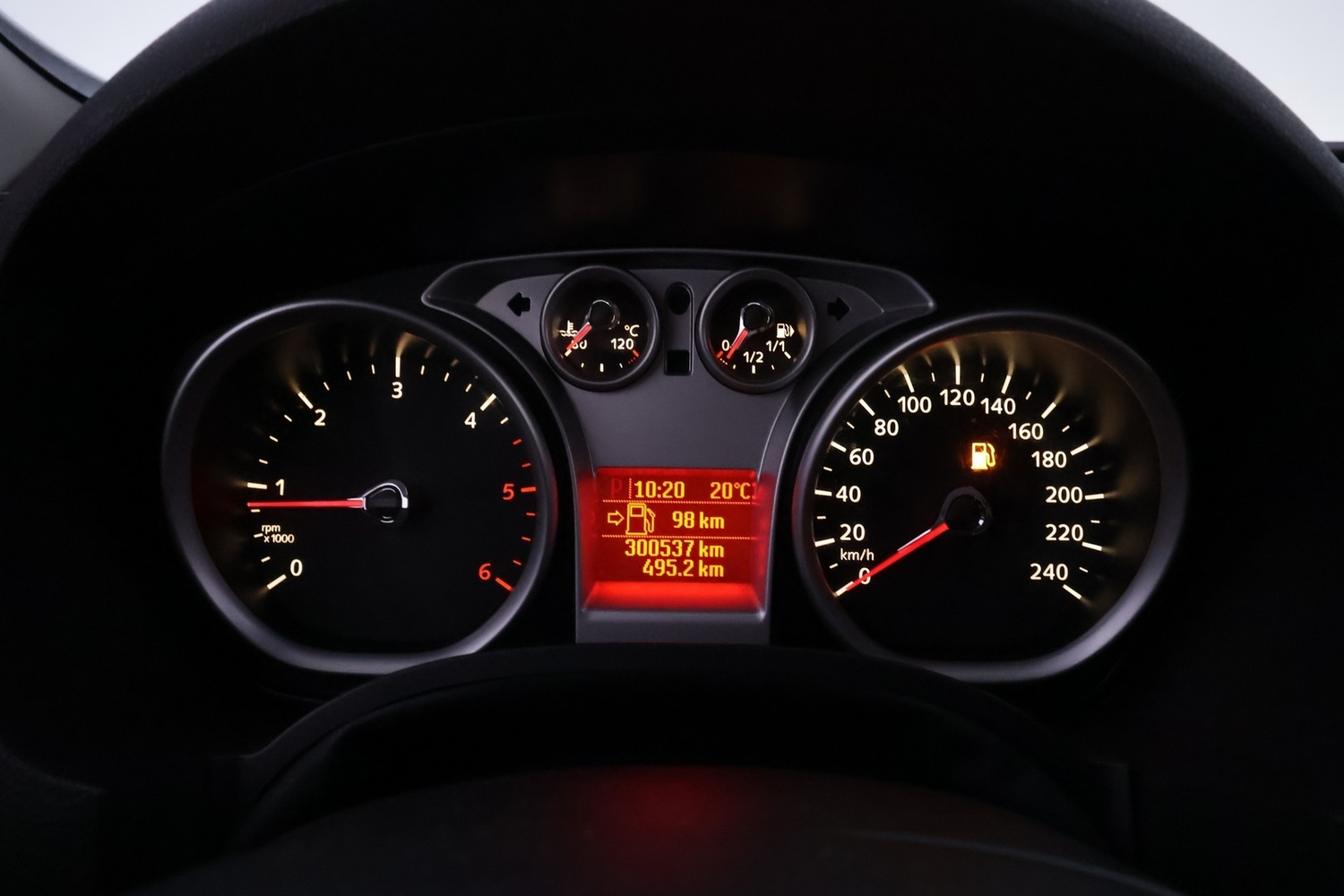 Ford Kuga vaihtoauto