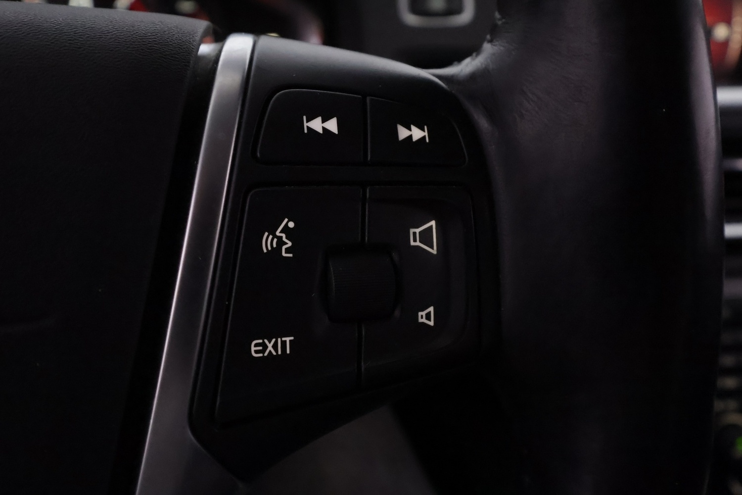 Volvo V60 Cross Country vaihtoauto