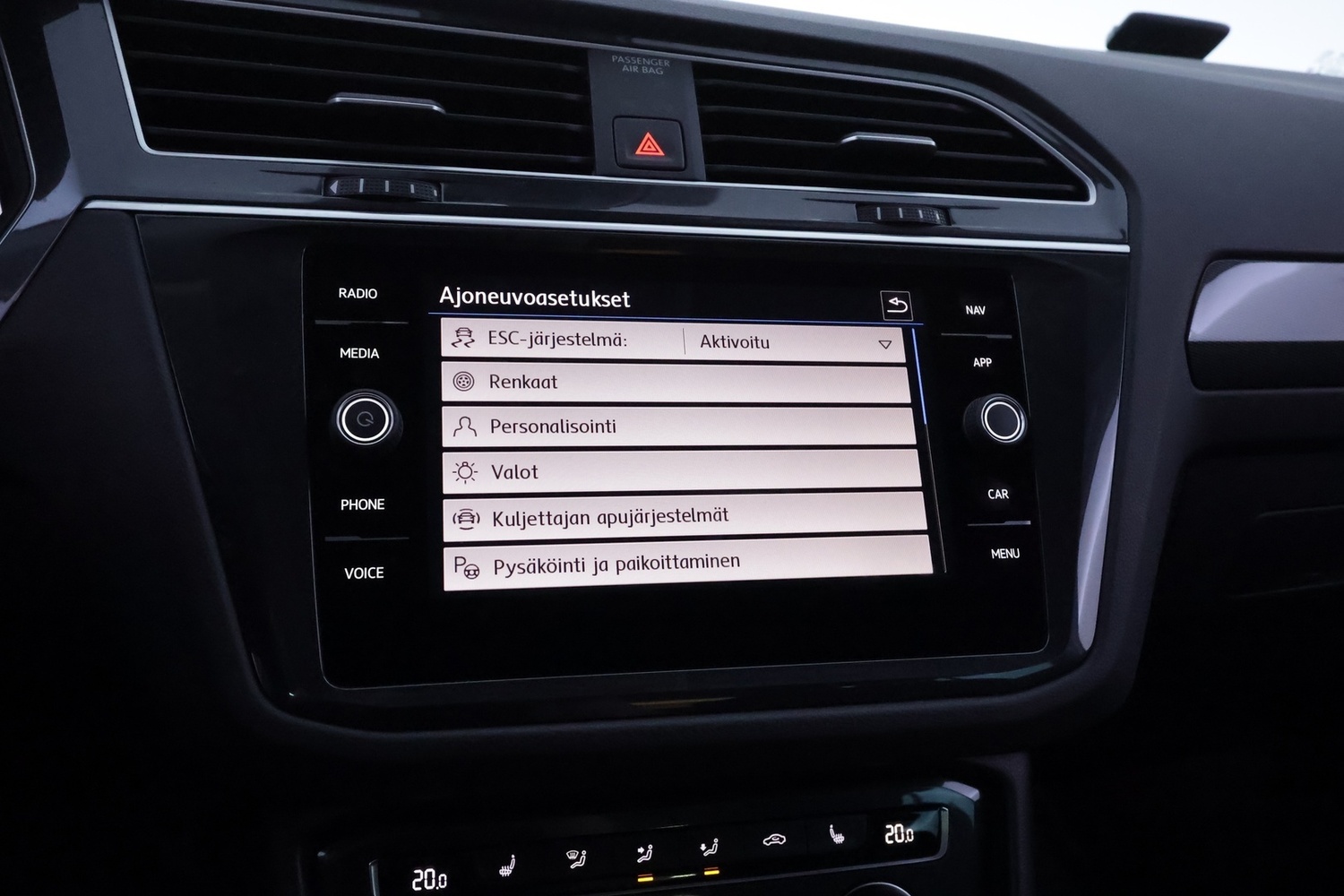 Volkswagen Tiguan vaihtoauto