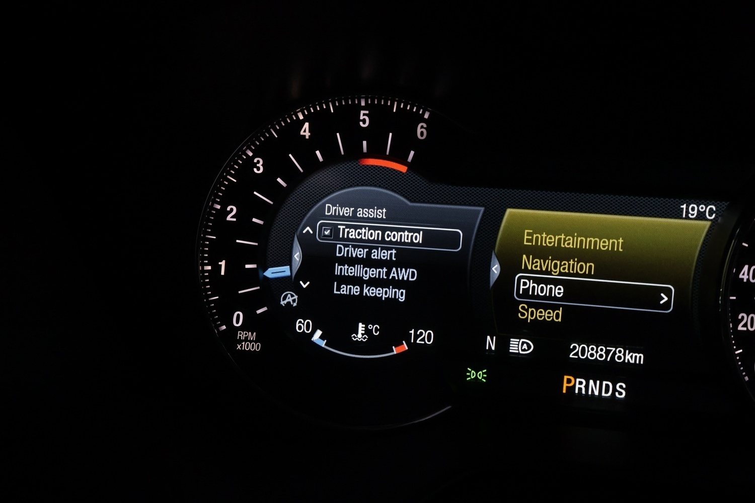 Ford Mondeo vaihtoauto