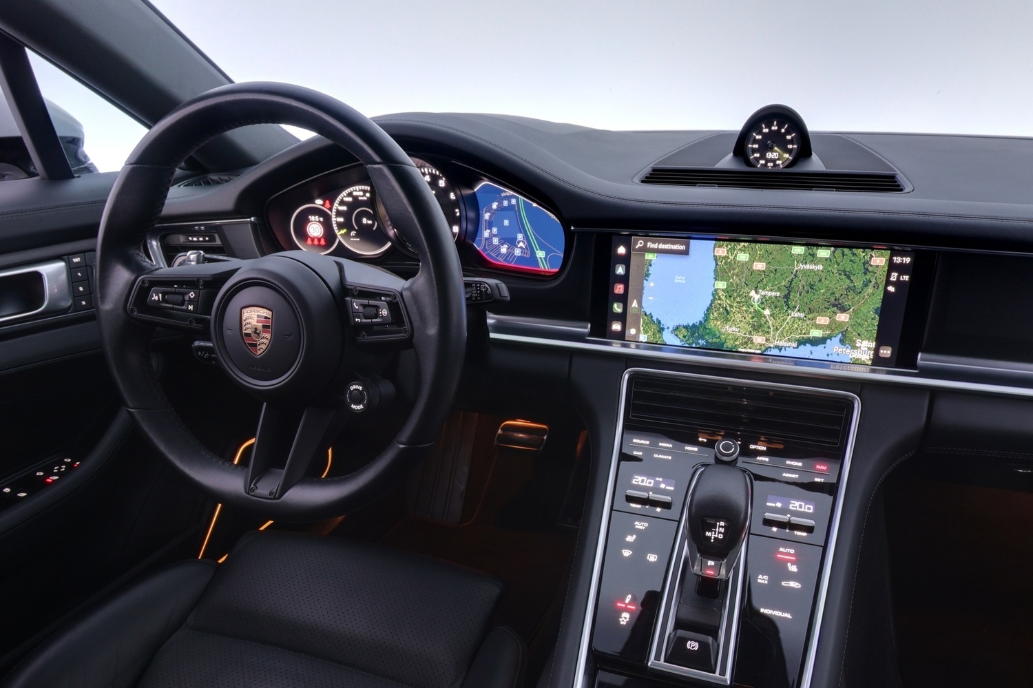 Porsche Panamera vaihtoauto