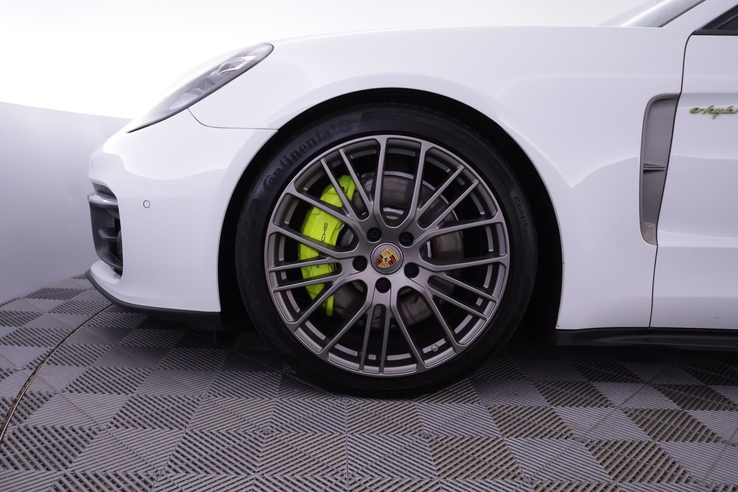Porsche Panamera vaihtoauto