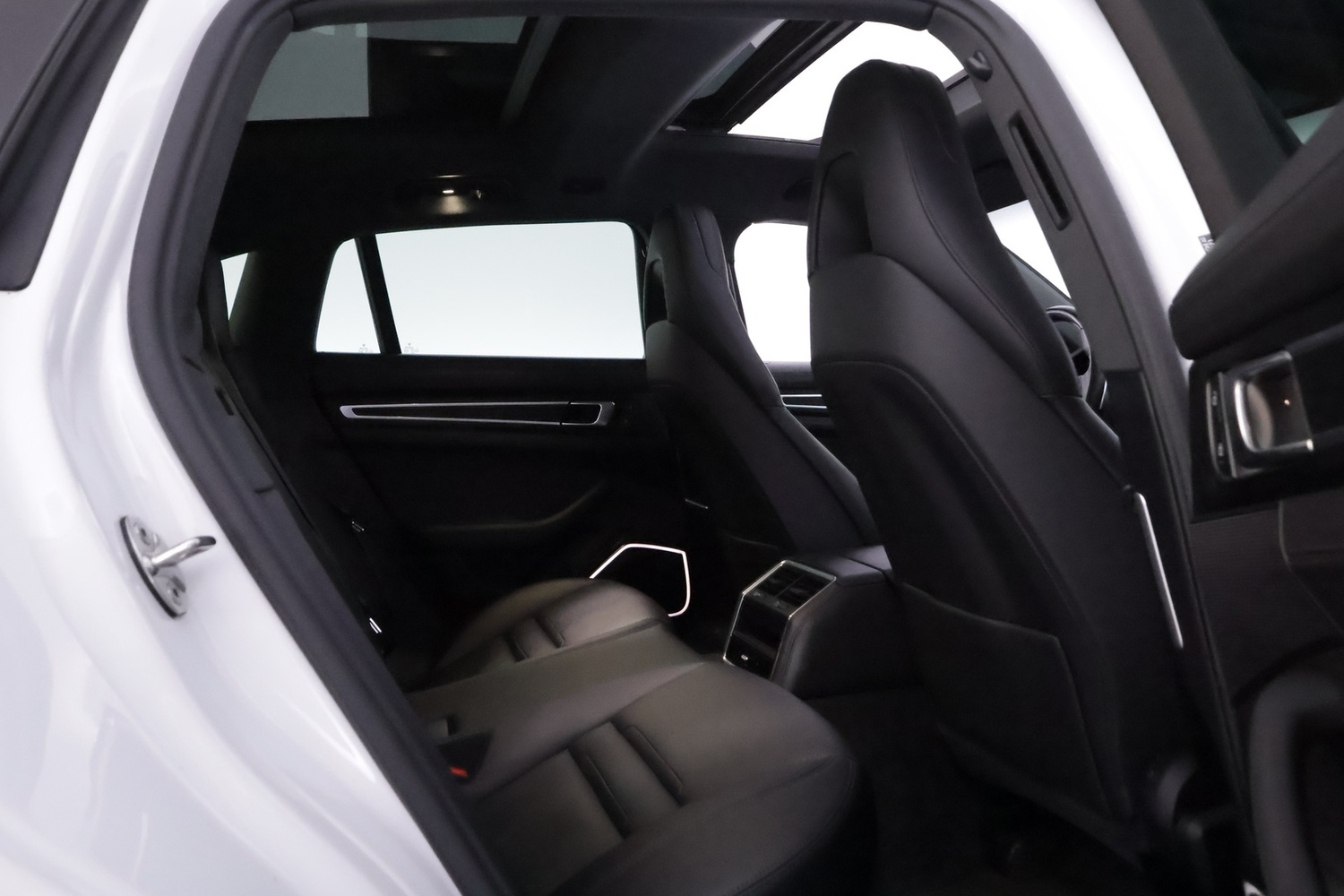 Porsche Panamera vaihtoauto