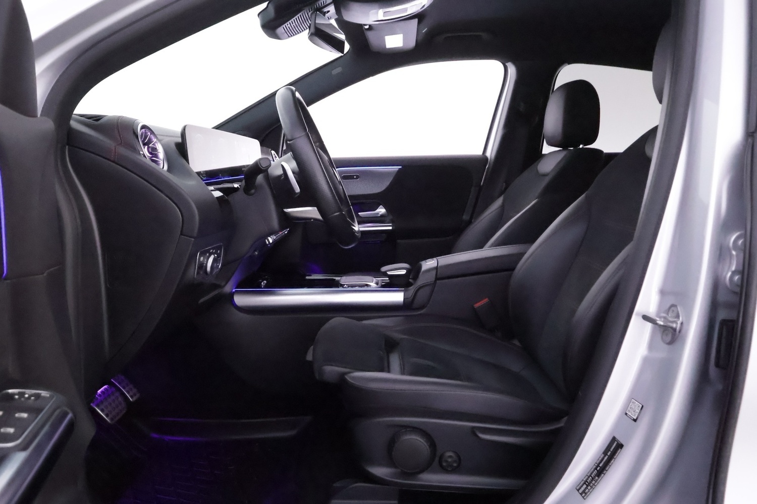 Mercedes-Benz EQA vaihtoauto