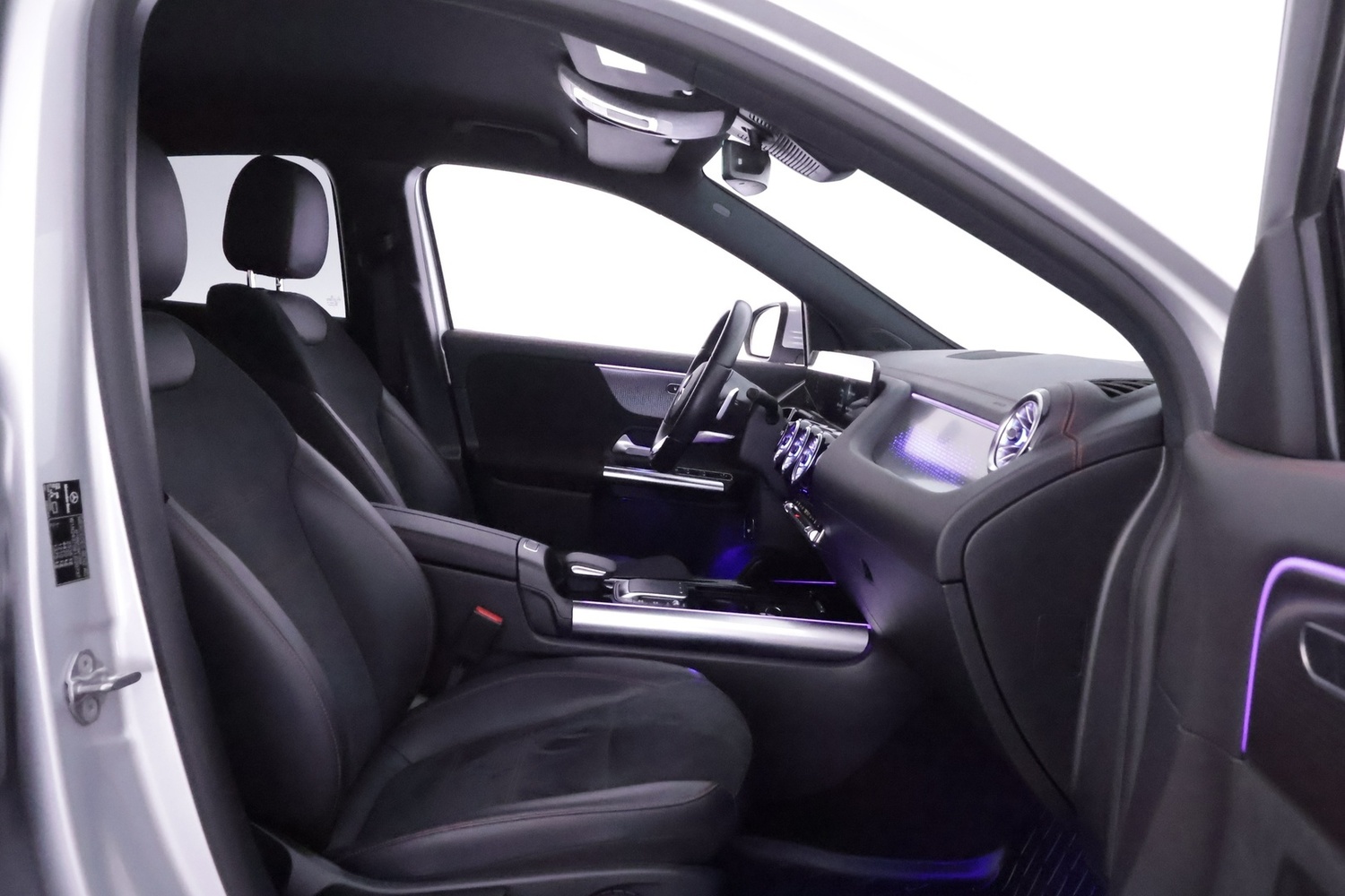 Mercedes-Benz EQA vaihtoauto