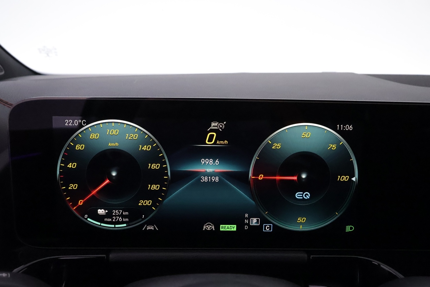 Mercedes-Benz EQA vaihtoauto