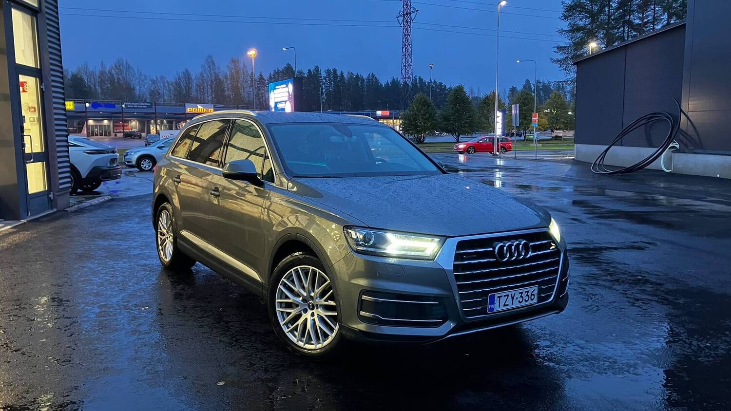 Audi Q7 vaihtoauto
