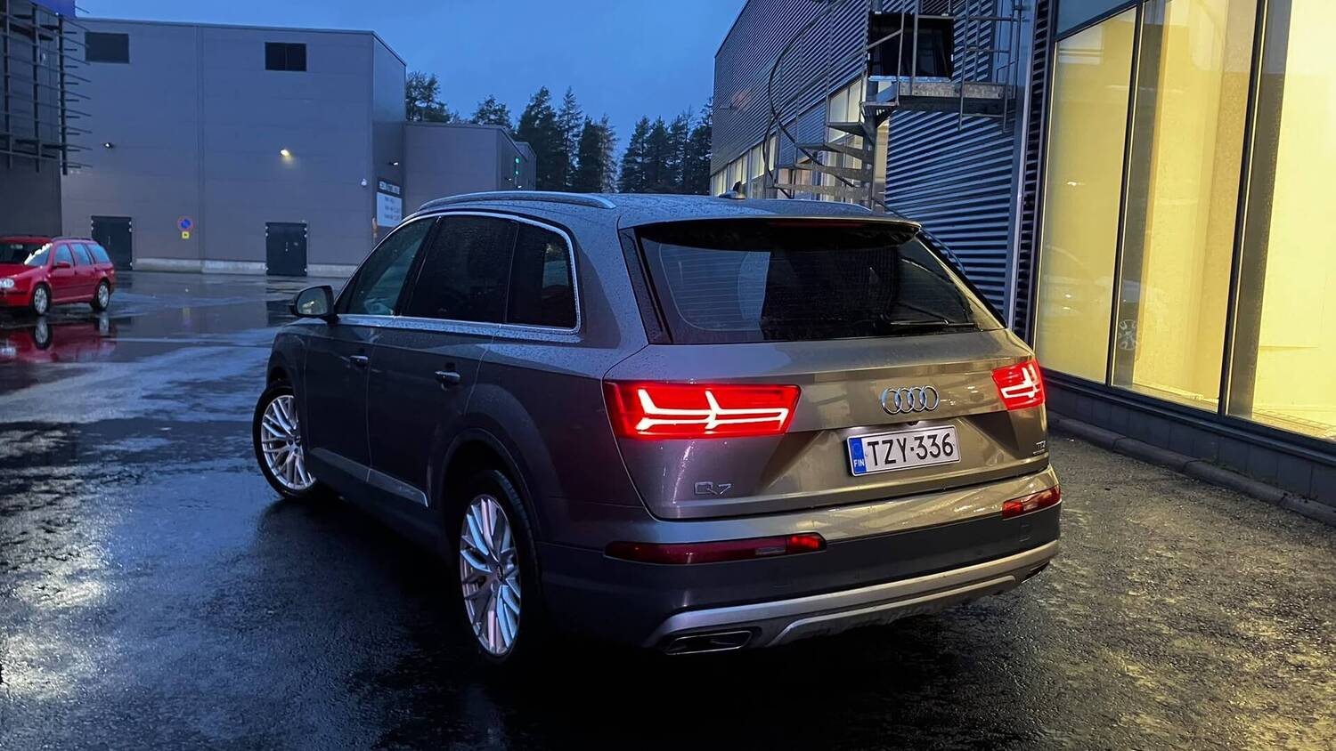Audi Q7 vaihtoauto