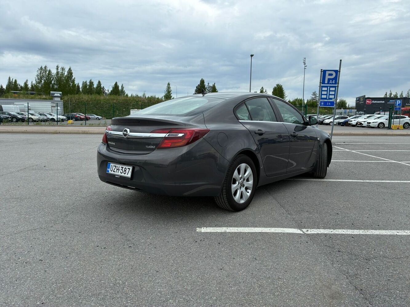 Opel Insignia vaihtoauto