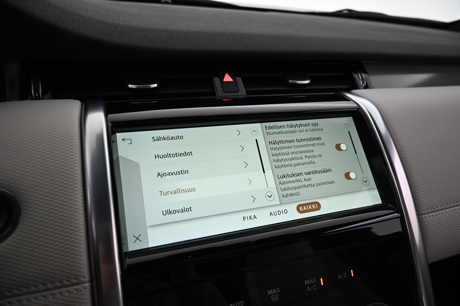 Land Rover Discovery Sport vaihtoauto