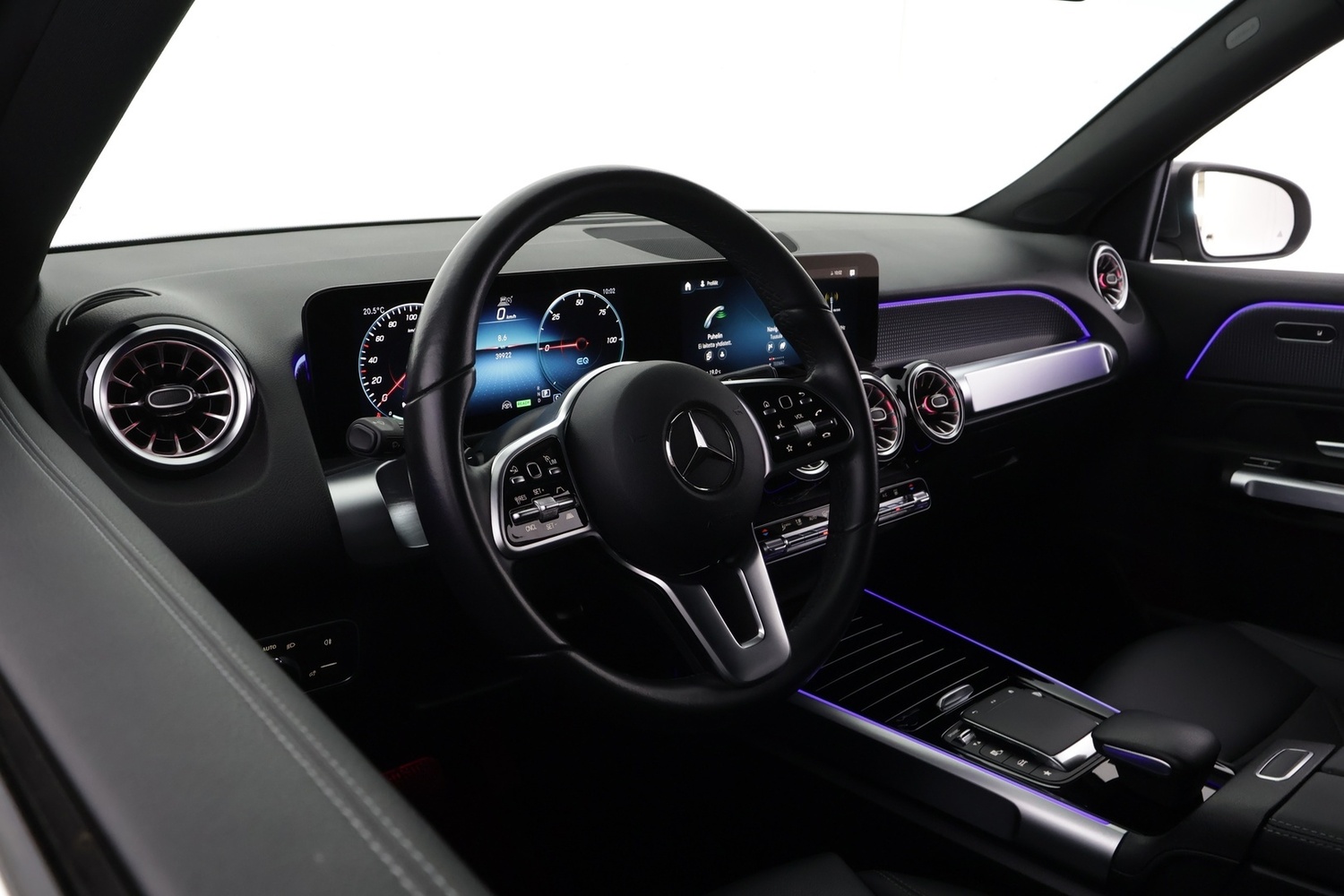 Mercedes-Benz EQB vaihtoauto
