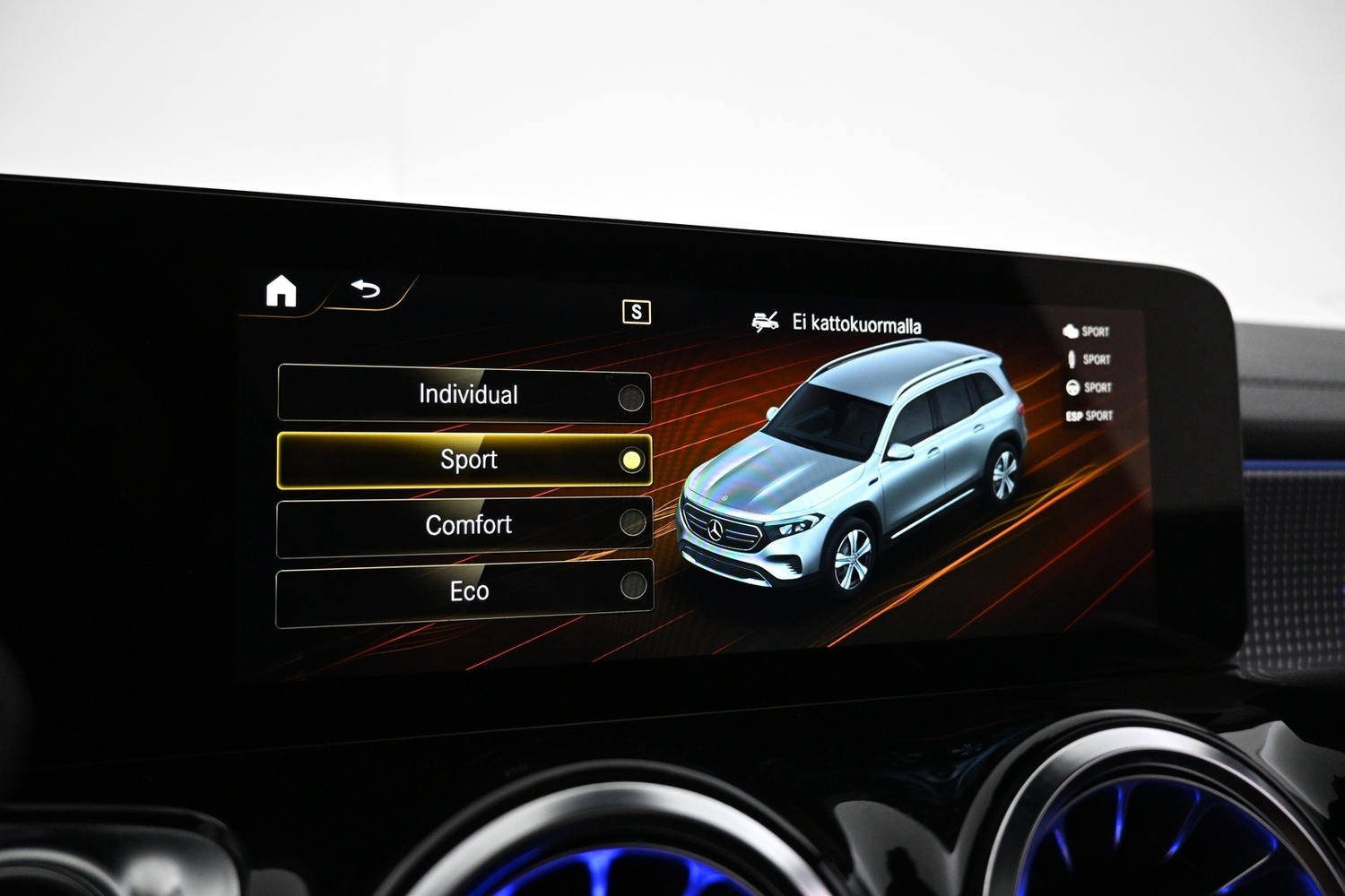 Mercedes-Benz EQB vaihtoauto