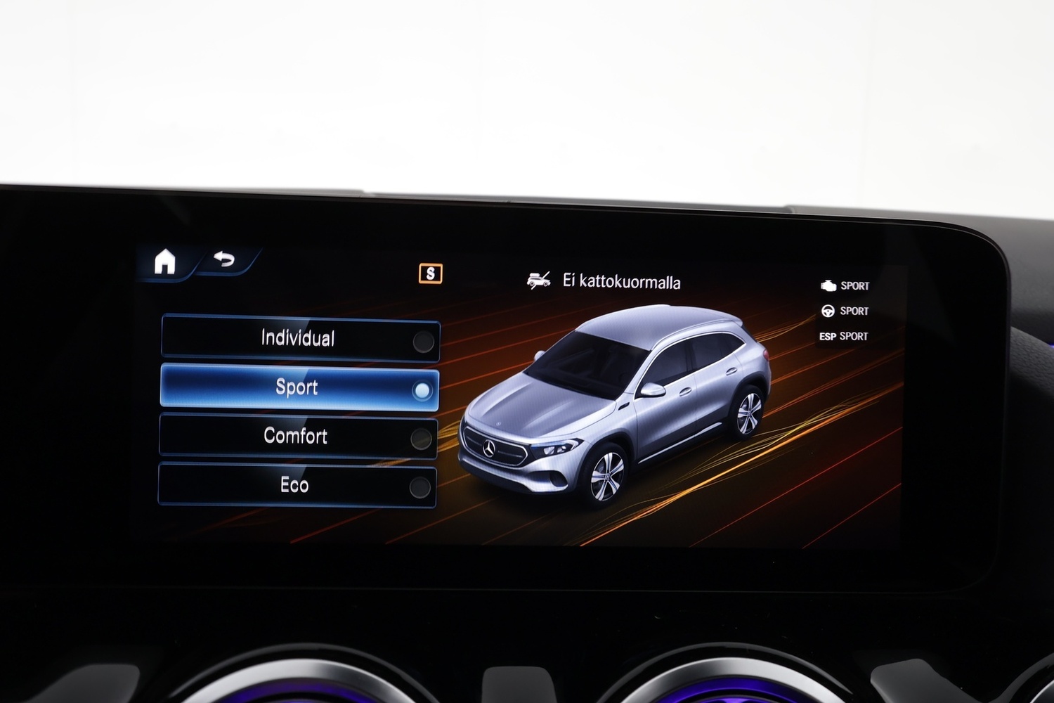 Mercedes-Benz EQA vaihtoauto