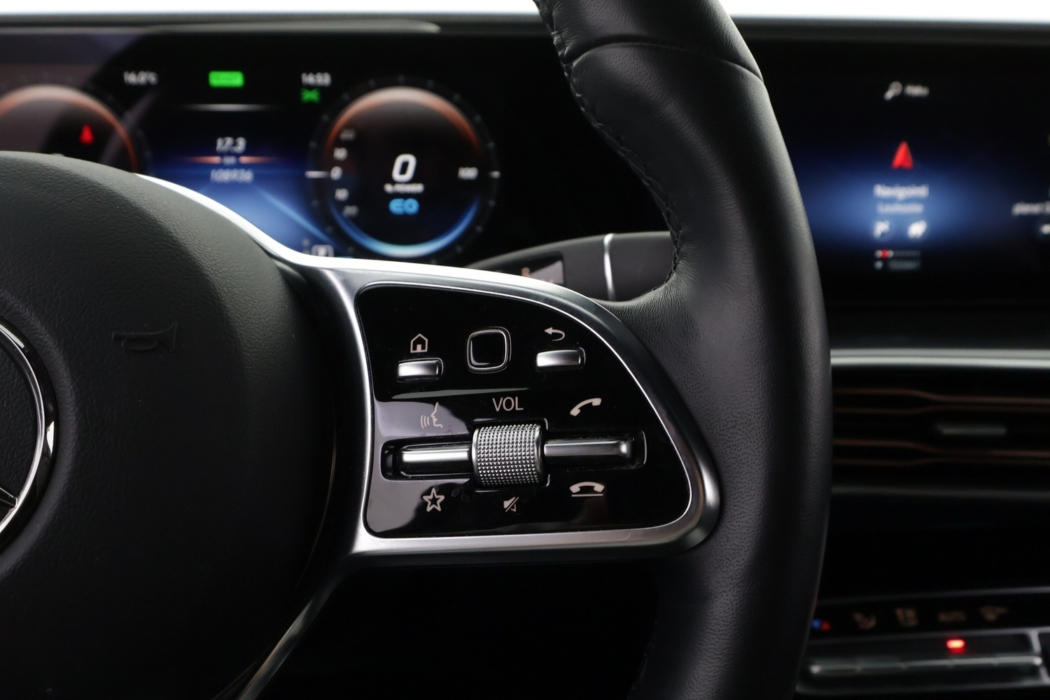 Mercedes-Benz EQC vaihtoauto