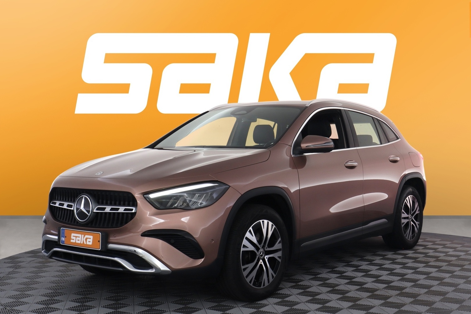 Mercedes-Benz GLA vaihtoauto