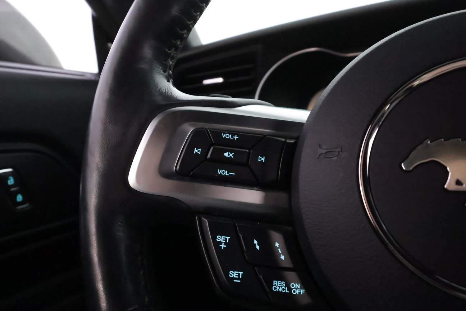 Ford USA Mustang vaihtoauto