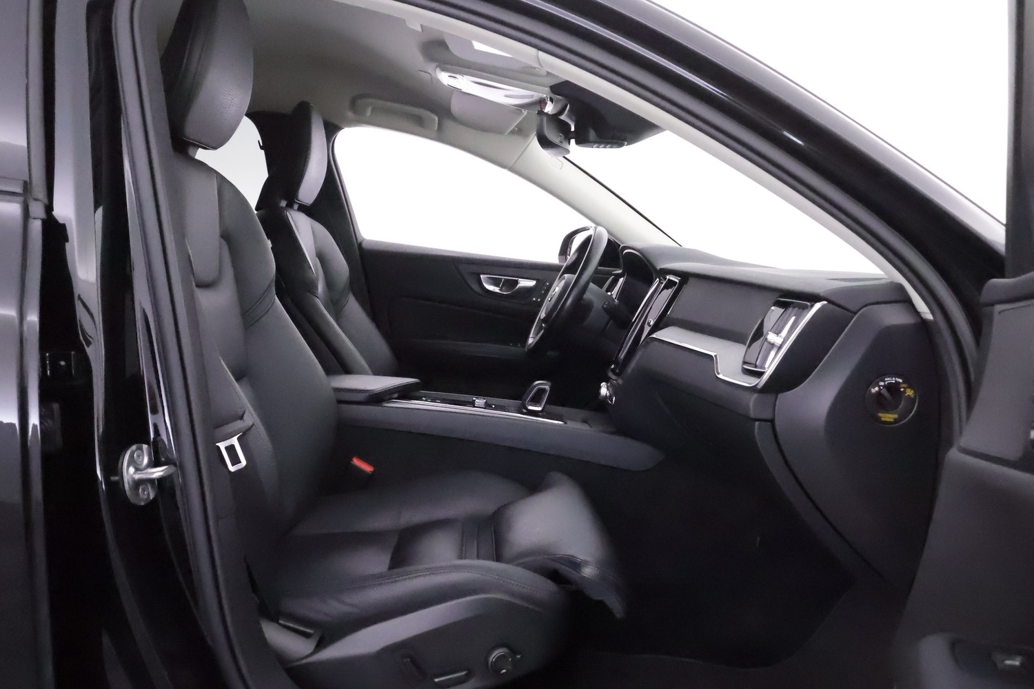 Volvo V60 Cross Country vaihtoauto