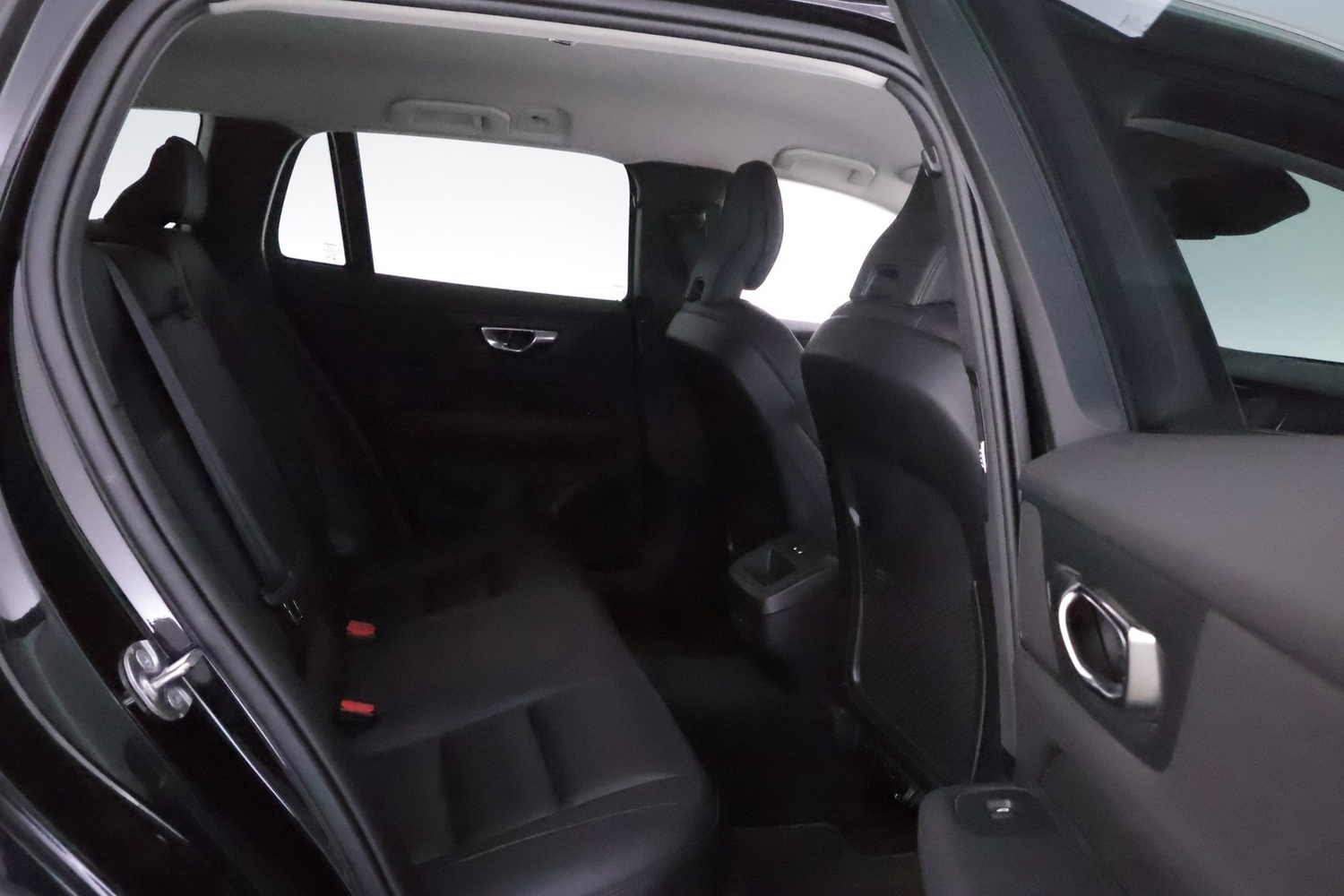 Volvo V60 Cross Country vaihtoauto