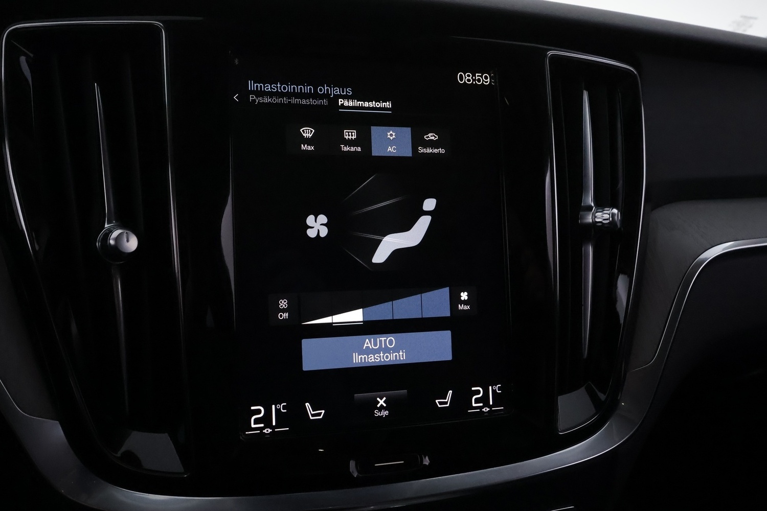 Volvo V60 Cross Country vaihtoauto