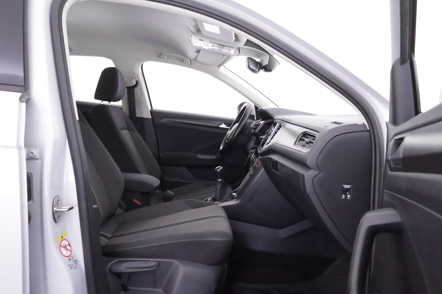 Volkswagen T-Roc vaihtoauto