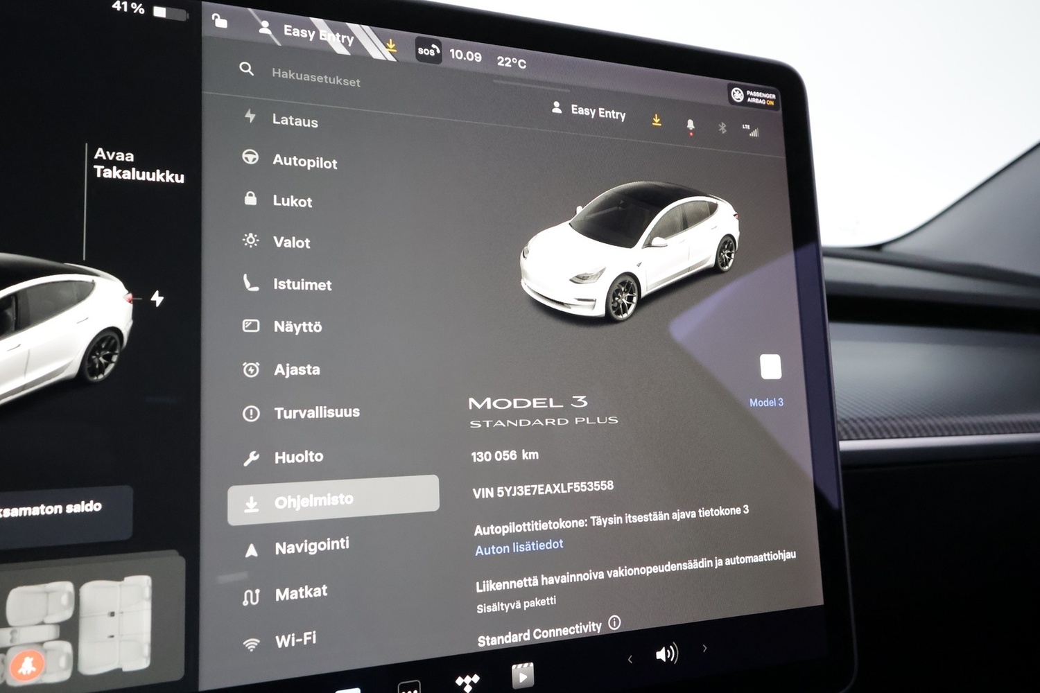 Tesla Model 3 vaihtoauto