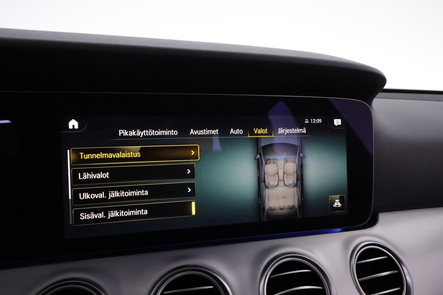 Mercedes-Benz E vaihtoauto