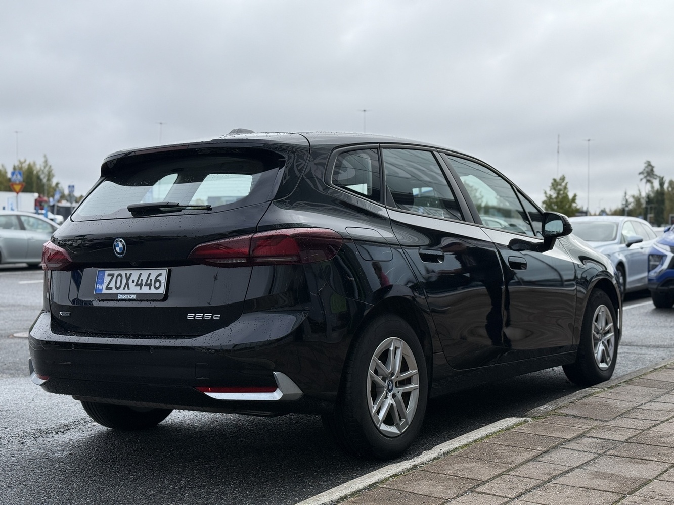 BMW 225 vaihtoauto