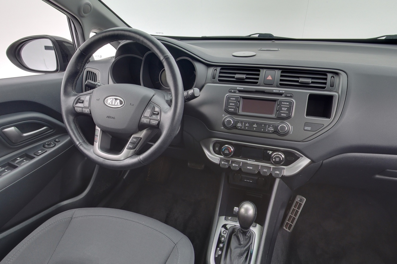 Kia Rio vaihtoauto