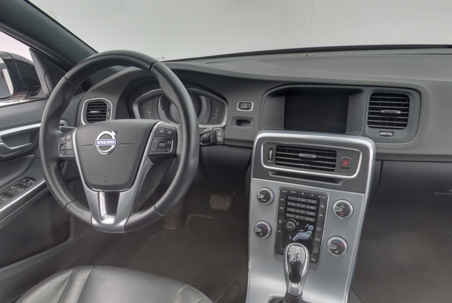 Volvo V60 Cross Country vaihtoauto