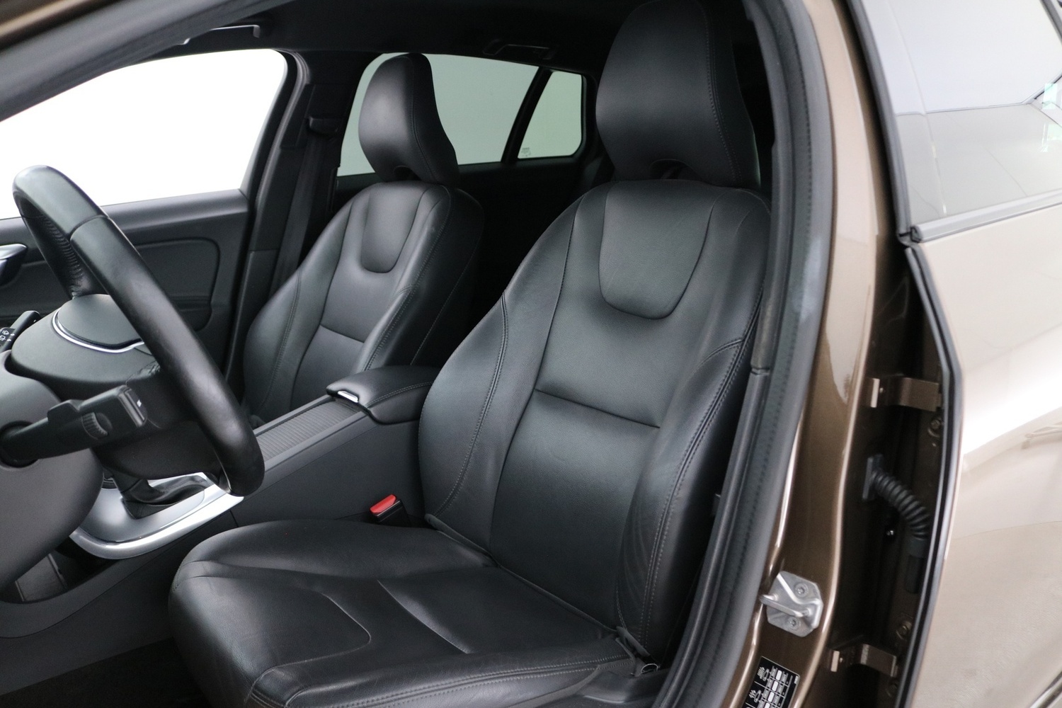 Volvo V60 Cross Country vaihtoauto