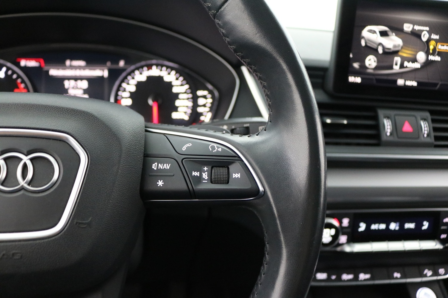 Audi Q5 vaihtoauto