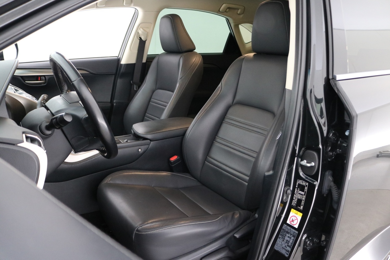 Lexus NX vaihtoauto