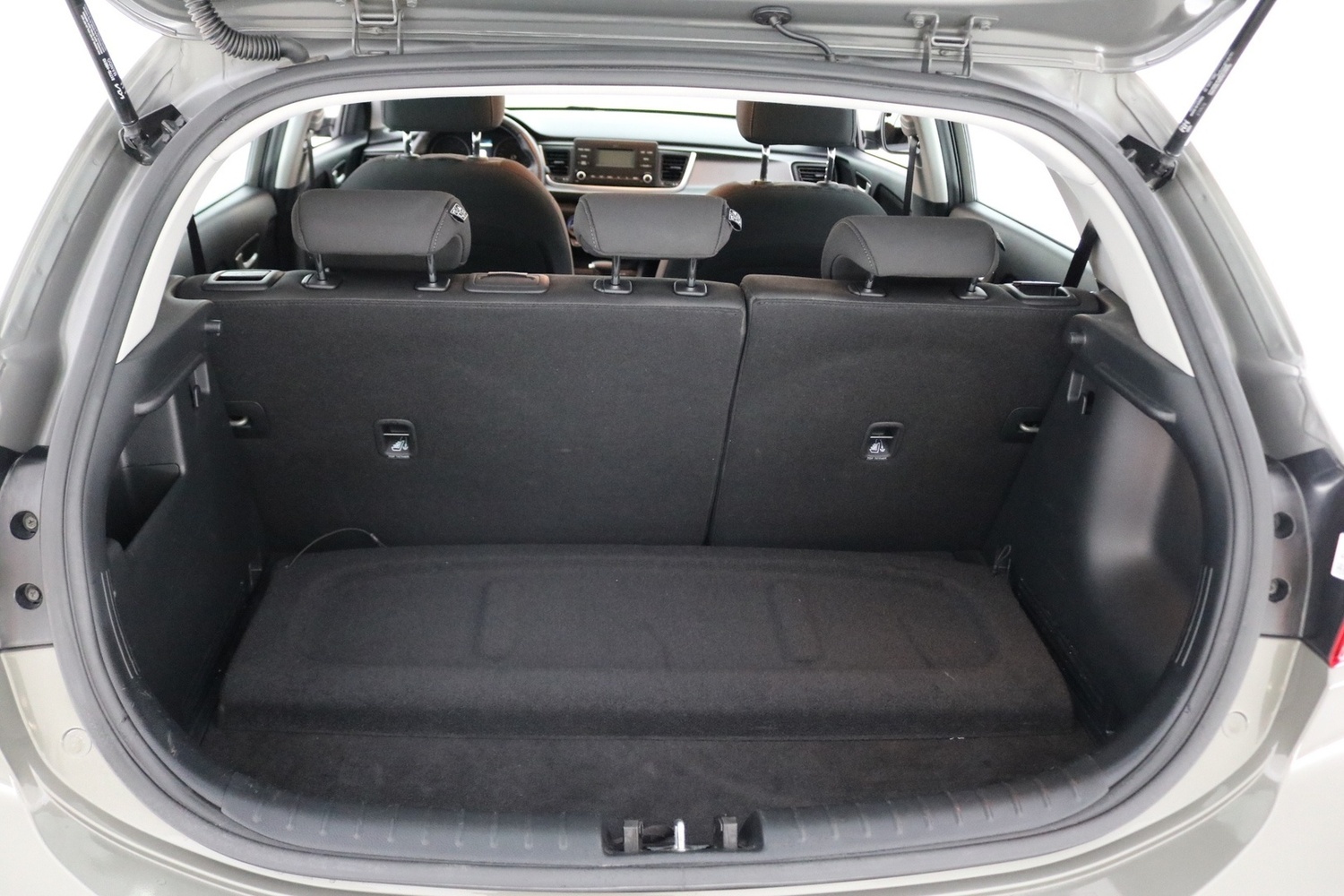Kia Rio vaihtoauto