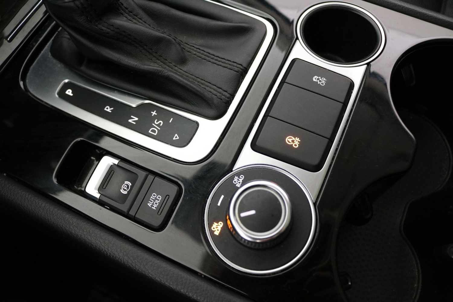 Volkswagen Touareg vaihtoauto
