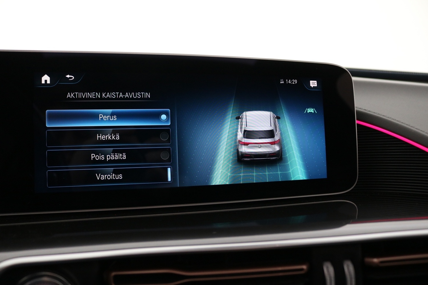 Mercedes-Benz EQC vaihtoauto