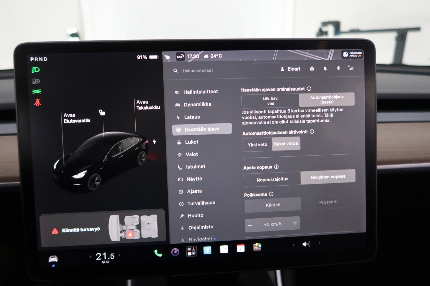 Tesla Model 3 vaihtoauto