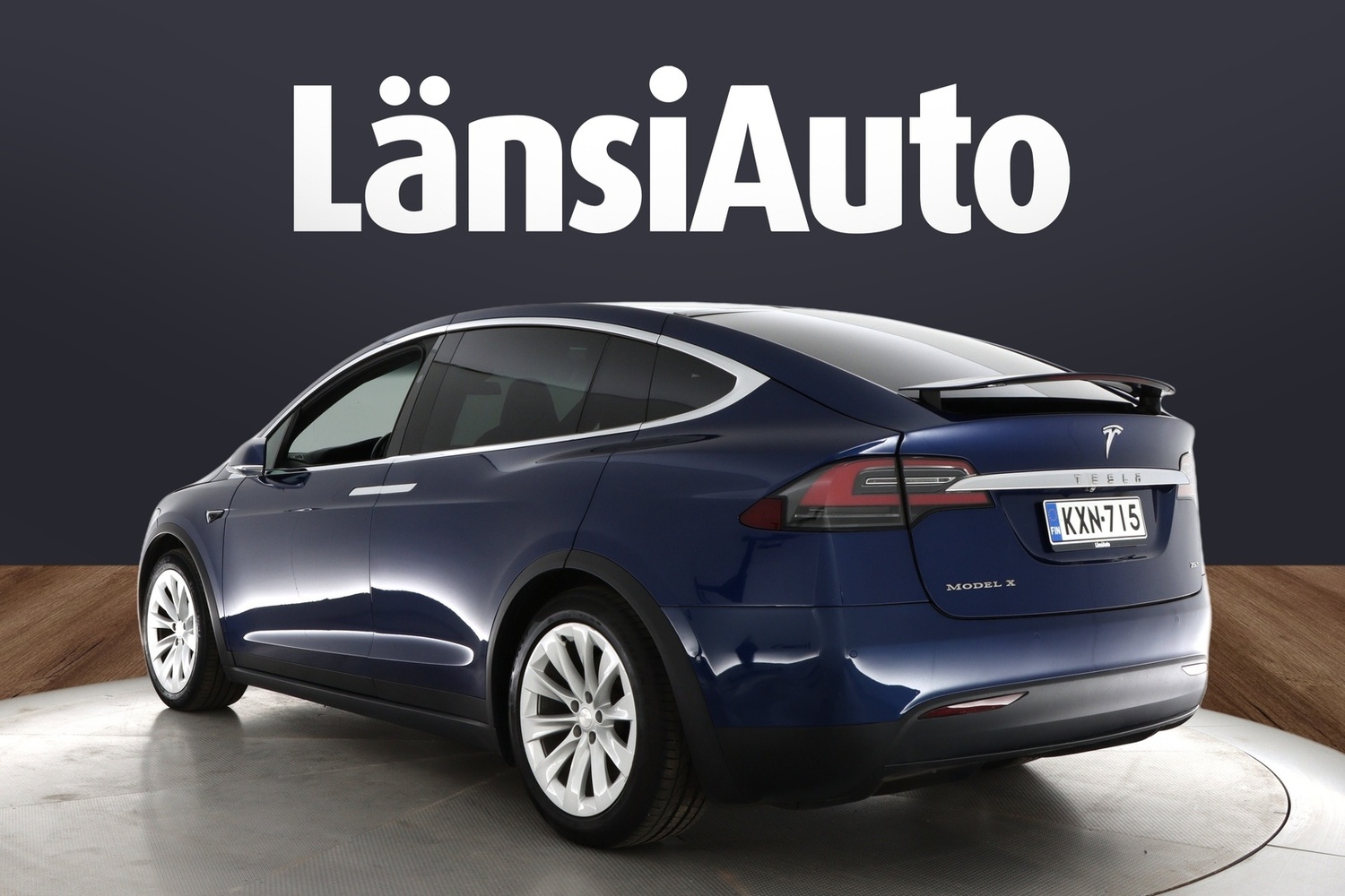 Tesla Model X vaihtoauto