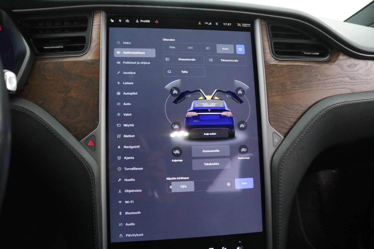 Tesla Model X vaihtoauto