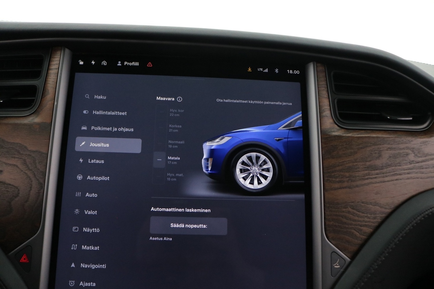Tesla Model X vaihtoauto