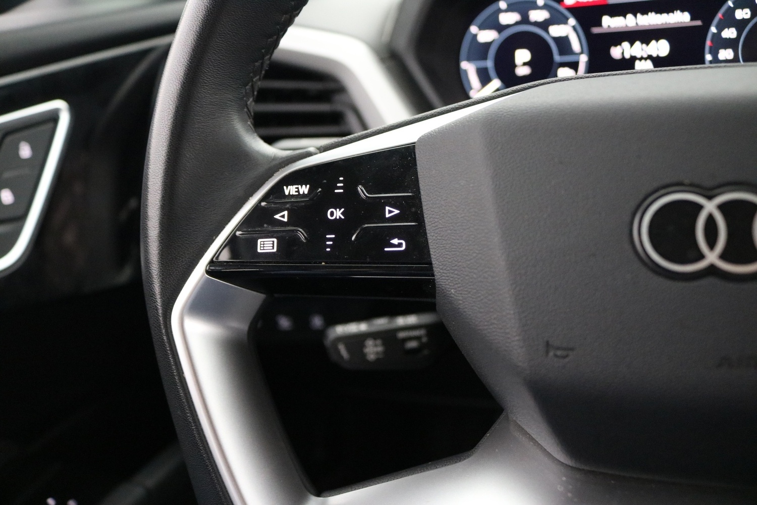 Audi Q4 e-tron vaihtoauto