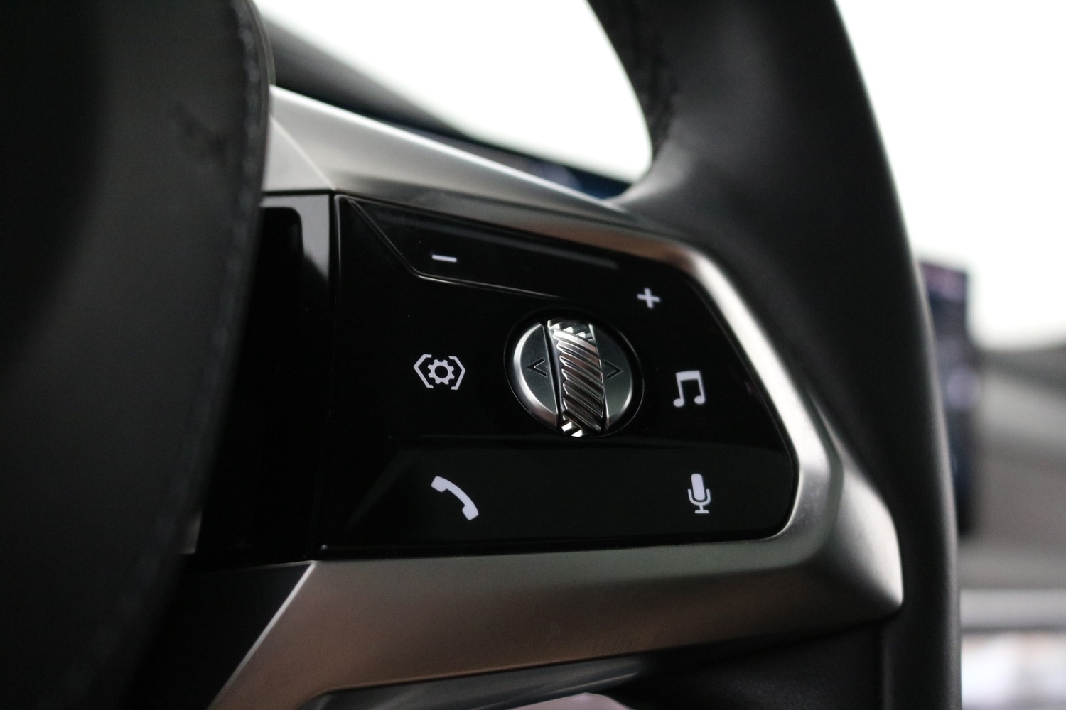 BMW i7 vaihtoauto