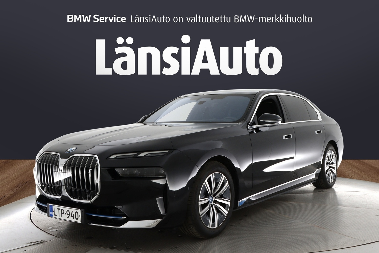 BMW i7 vaihtoauto