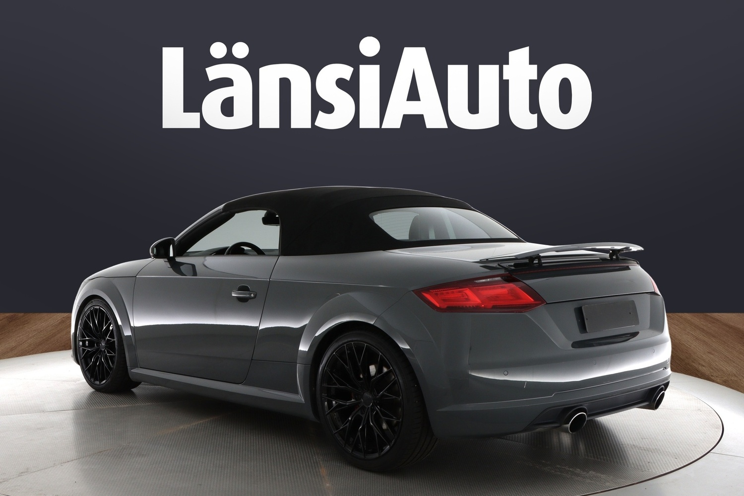 Audi TT vaihtoauto