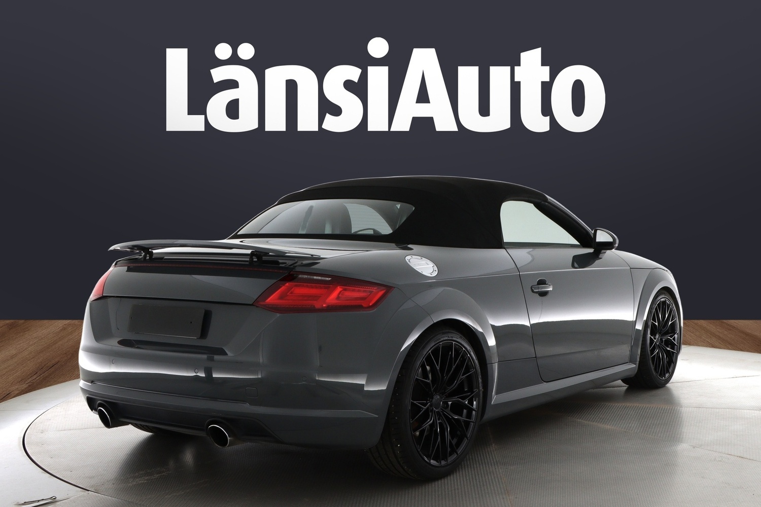 Audi TT vaihtoauto