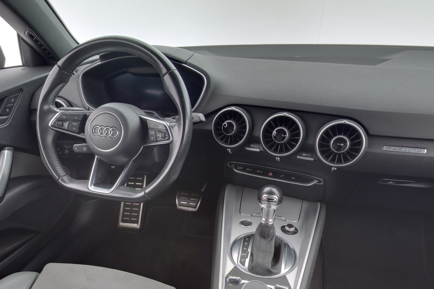 Audi TT vaihtoauto