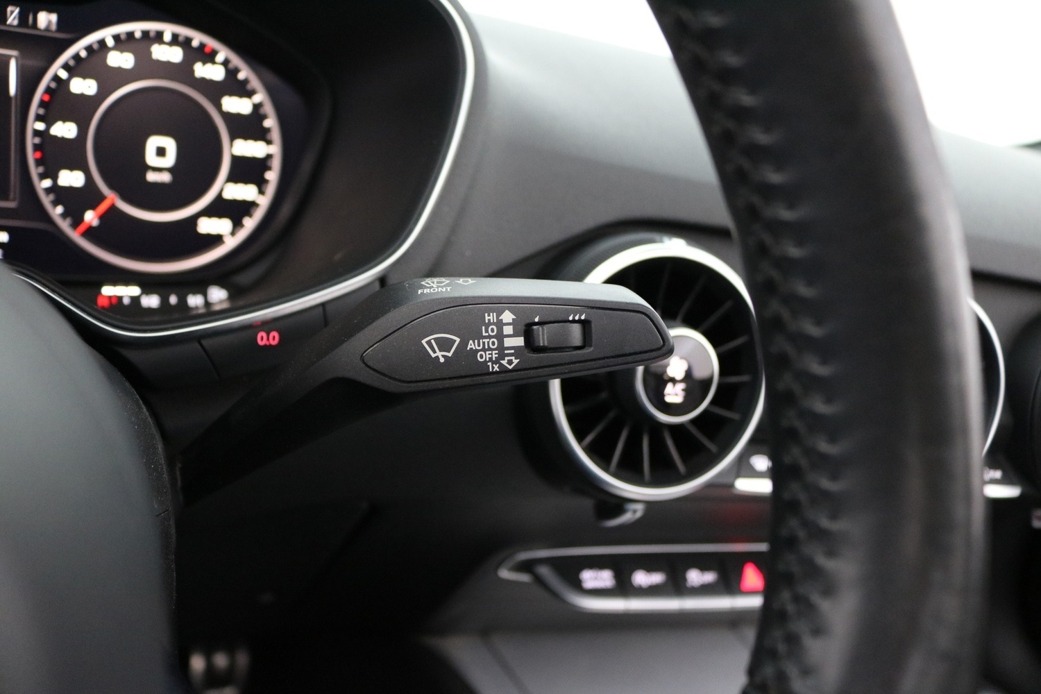 Audi TT vaihtoauto