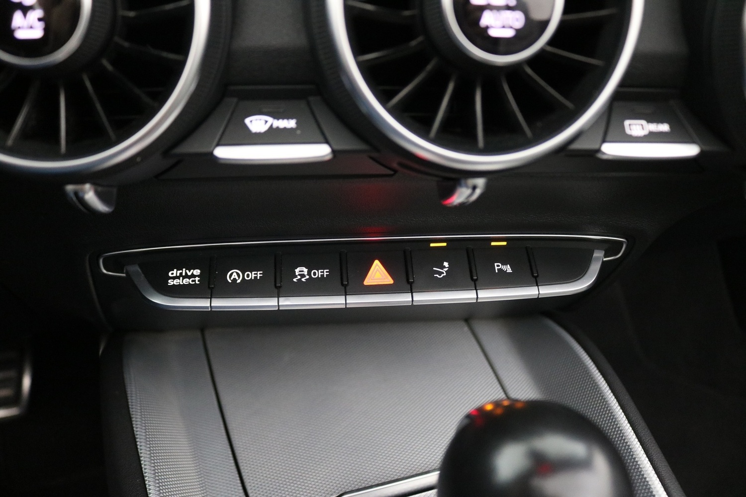 Audi TT vaihtoauto