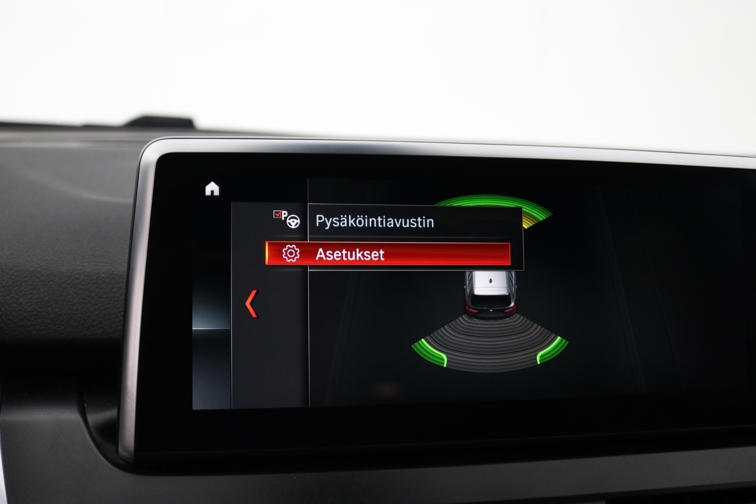 BMW 218 vaihtoauto
