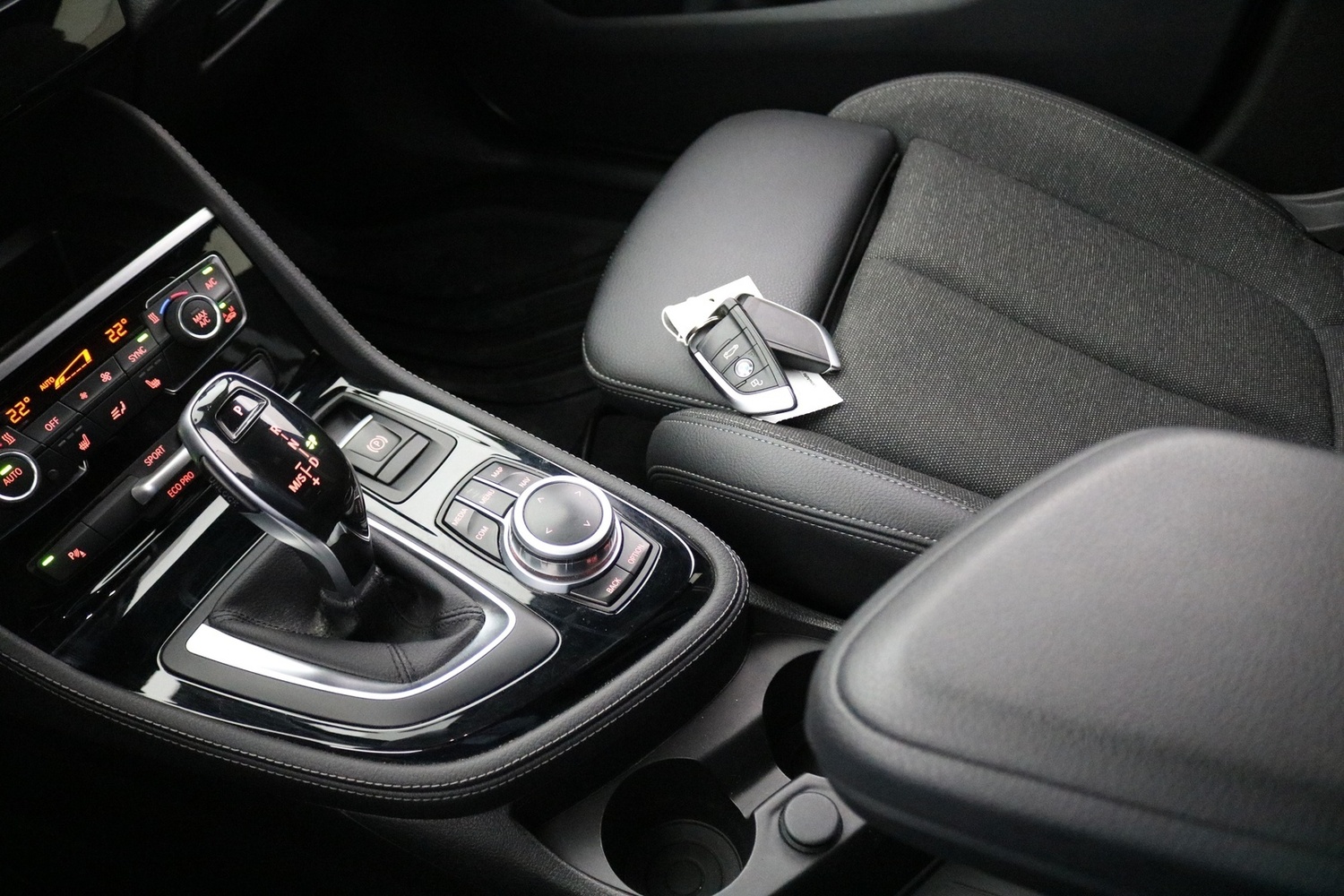 BMW 218 vaihtoauto