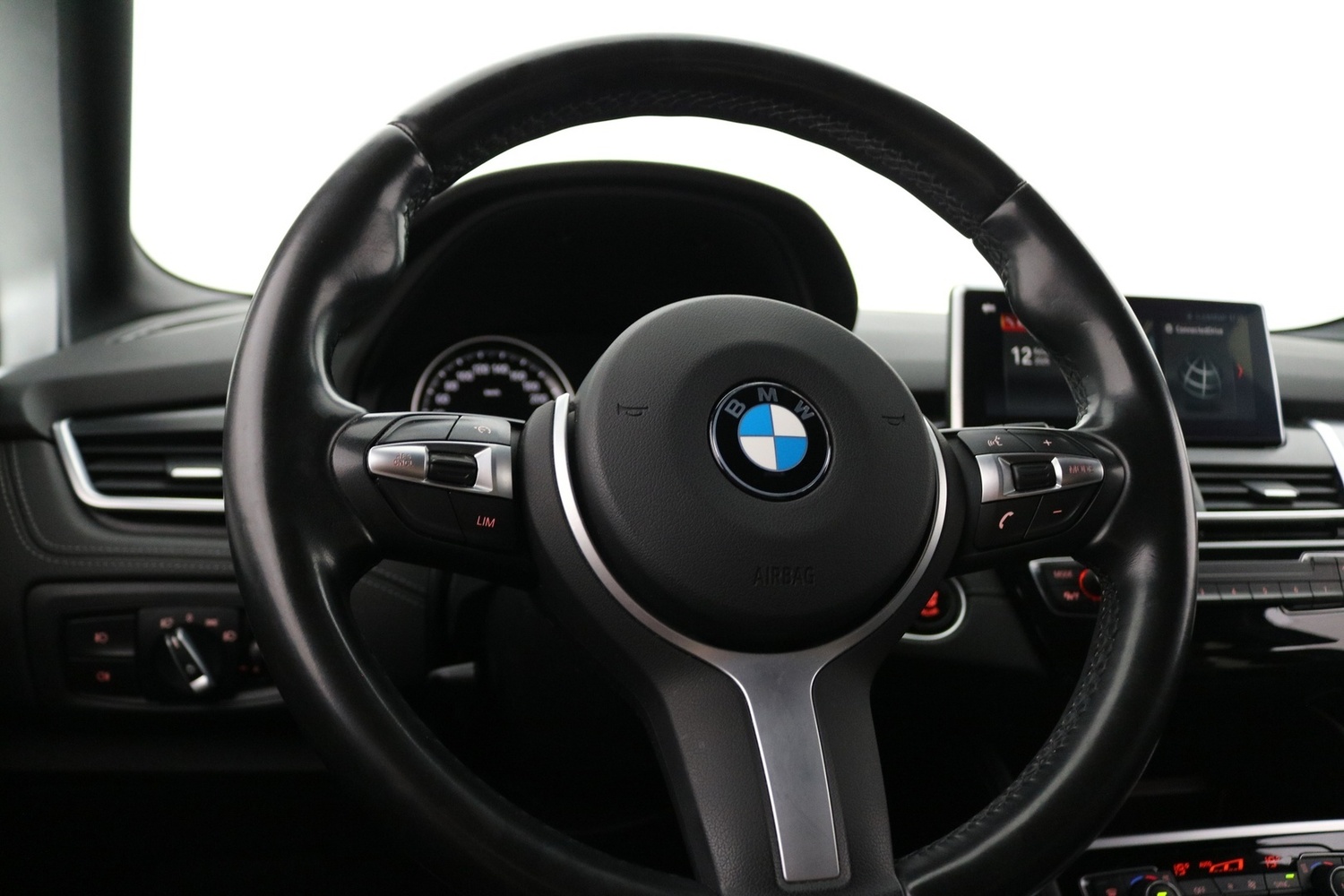 BMW 218 vaihtoauto